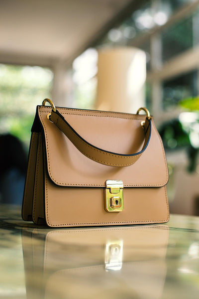 Sophia - иконична чанта от естествена кожа - бежава