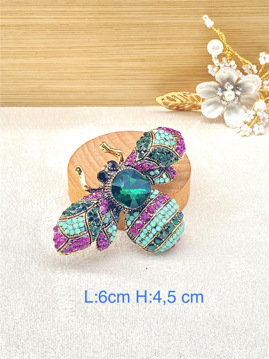 Брошка малка пчела Nicole #1